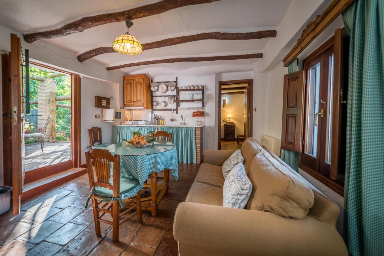 Casa de Campo Al Agia - Molinos De *